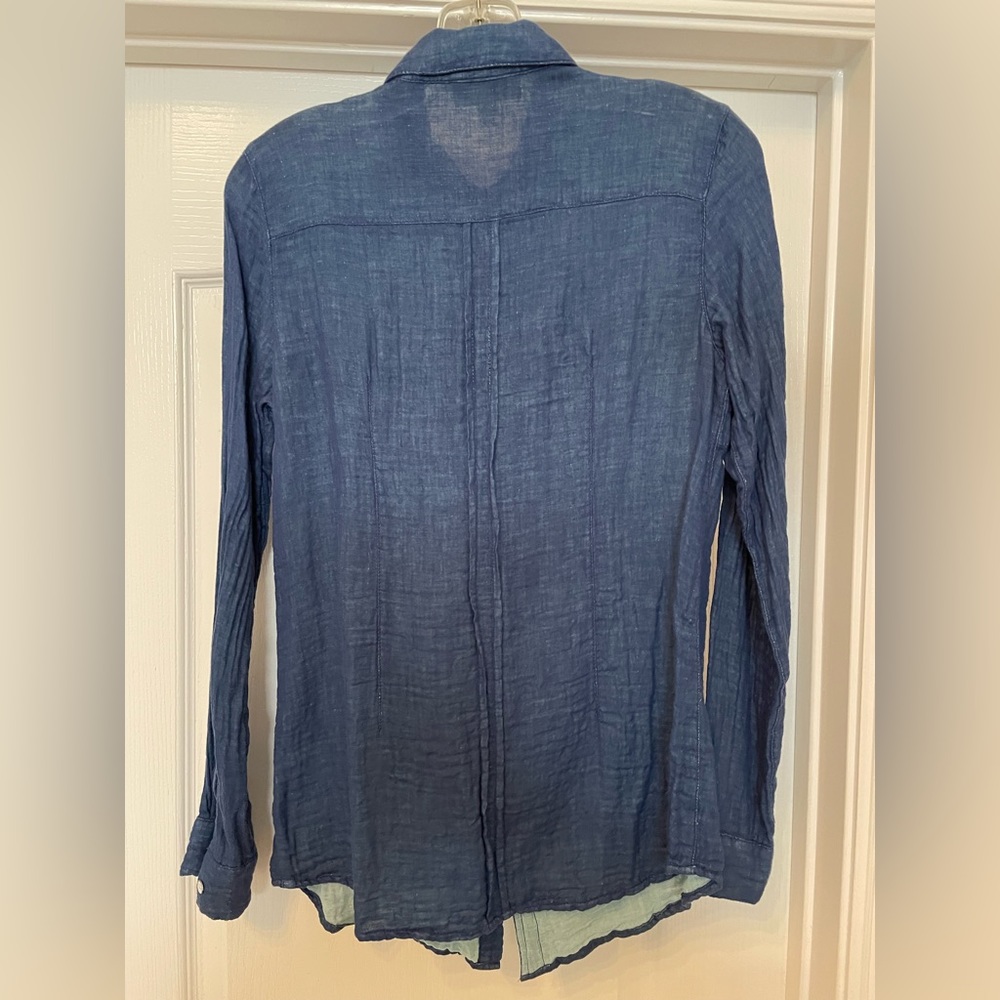 iJeans by Buffalo collar button down shirt top size Small in textured blue - Picture 2 of 3